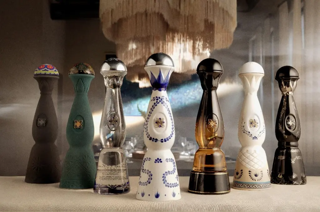 Clase Azul